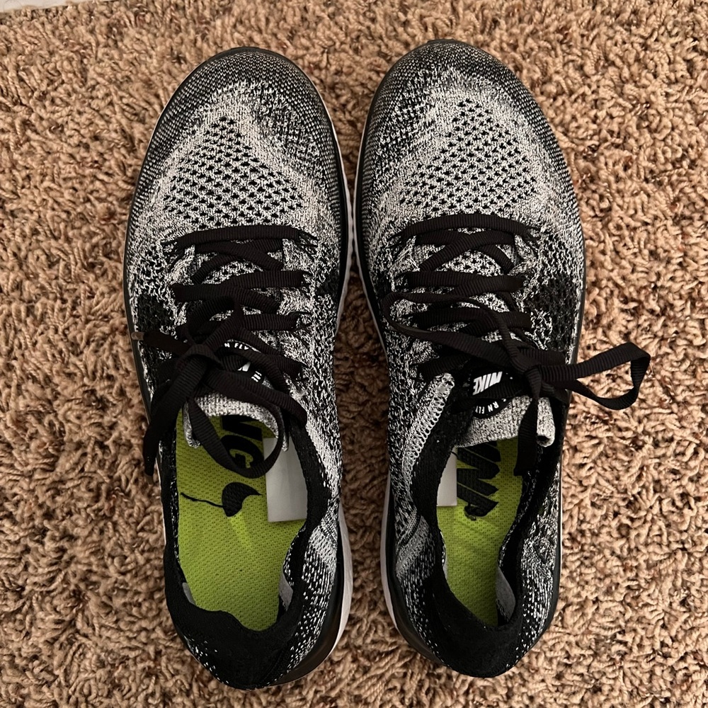 Nike free rn flyknit